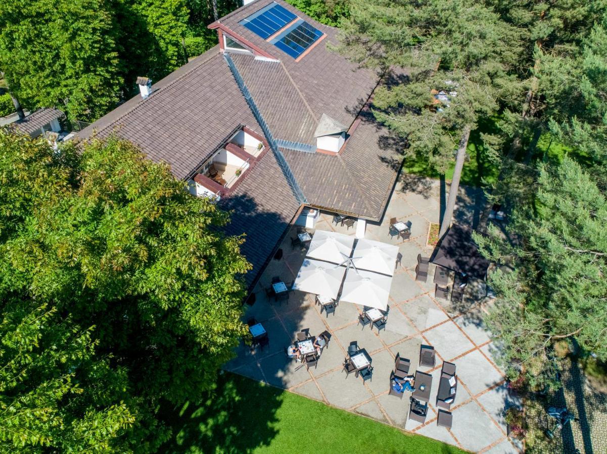 Golf Hotel La Pinetina Appiano Gentile Eksteriør billede