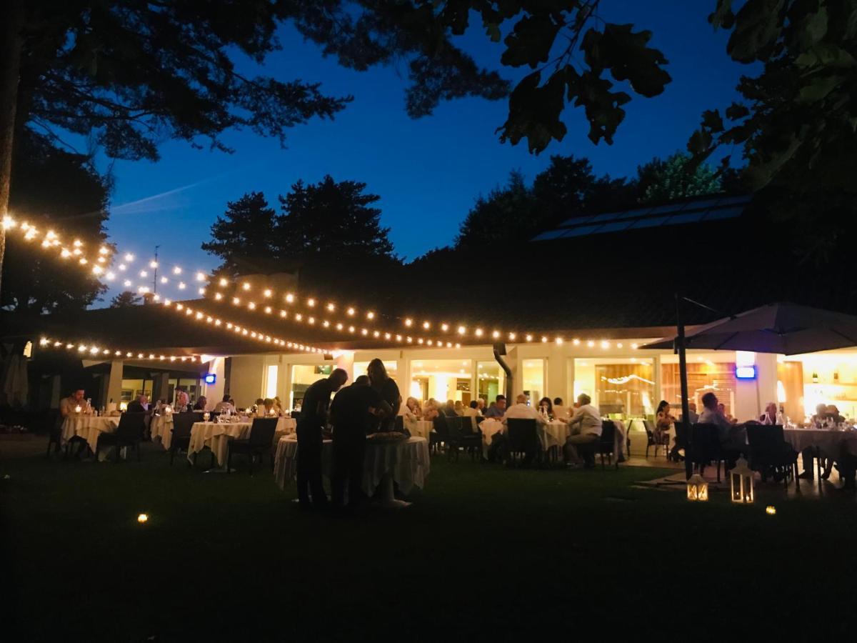 Golf Hotel La Pinetina Appiano Gentile Eksteriør billede