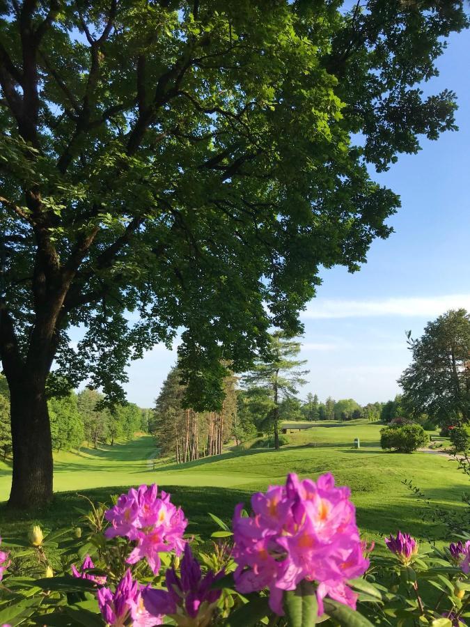 Golf Hotel La Pinetina Appiano Gentile Eksteriør billede