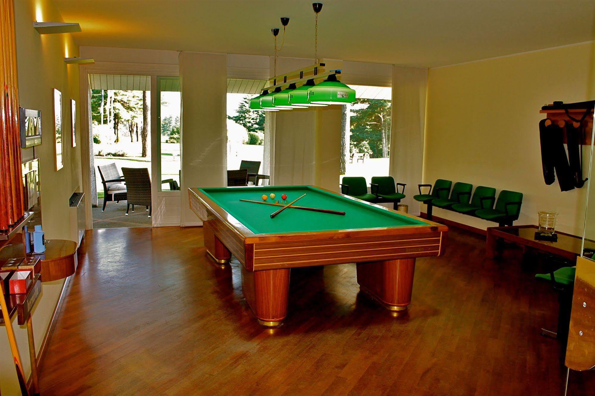 Golf Hotel La Pinetina Appiano Gentile Eksteriør billede